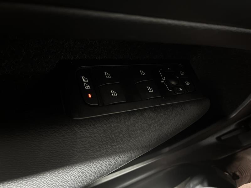 volvo XC40 2021 - 16