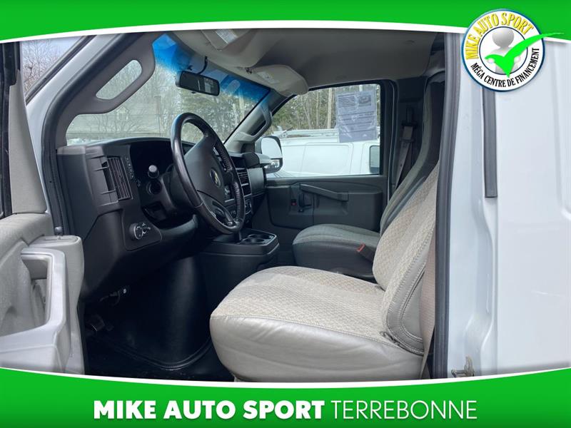chevrolet Express 2023 - 28
