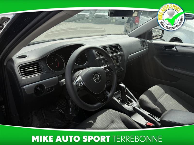 volkswagen Jetta 2017 - 14