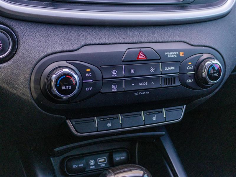 kia Sorento 2017 - 16