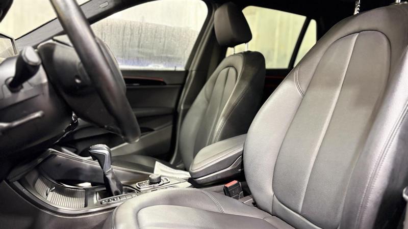 bmw X1 2017 - 11