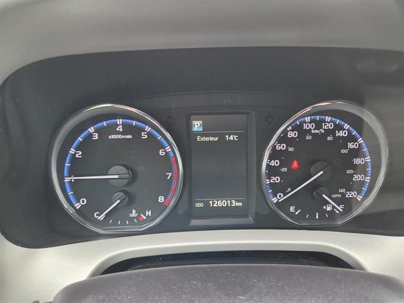 toyota RAV4 2017 - 11