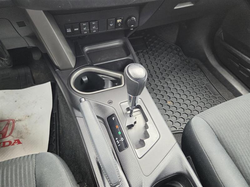 toyota RAV4 2017 - 12
