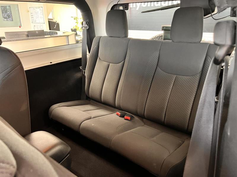 jeep Wrangler 2016 - 11