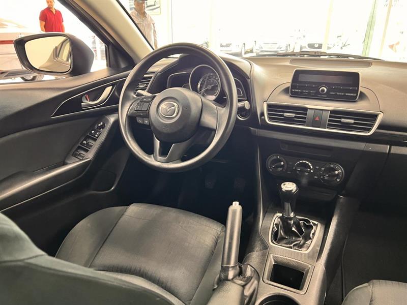 mazda Mazda3 2014 - 10