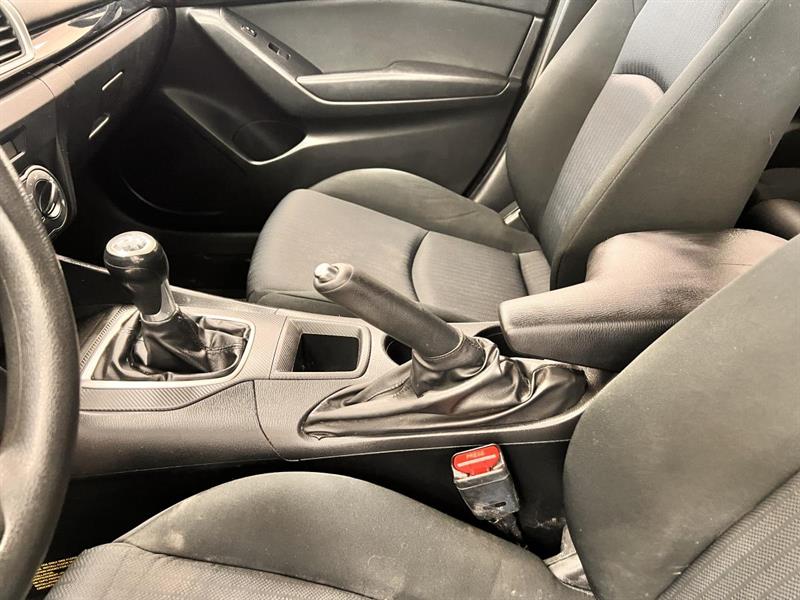 mazda Mazda3 2014 - 17