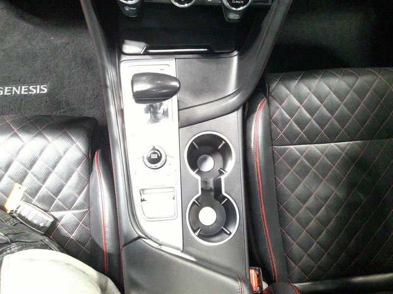 genesis G70 2019 - 16