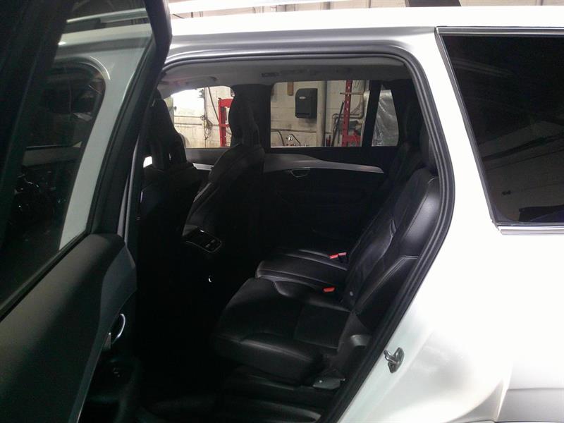 volvo XC90 2018 - 11