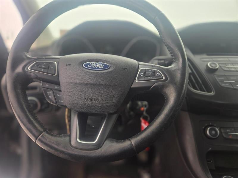 ford Focus 2015 - 14