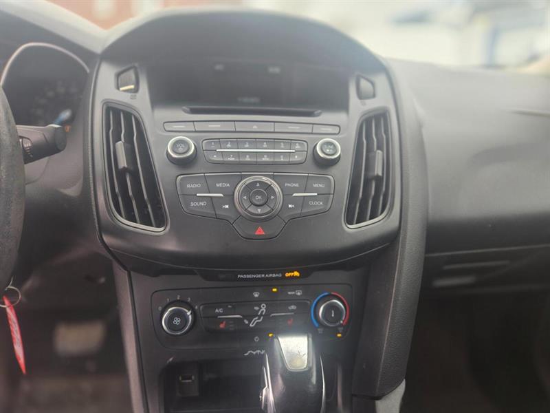 ford Focus 2015 - 15