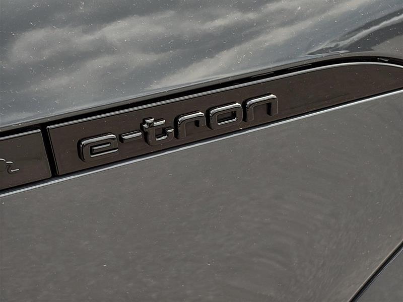audi e-tron 2024 - 12