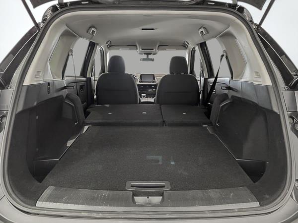 nissan Rogue 2021 - 24