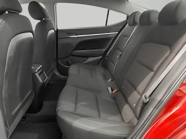 hyundai Elantra 2020 - 23