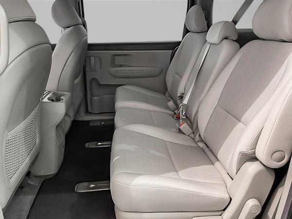 kia Sedona 2020 - 23