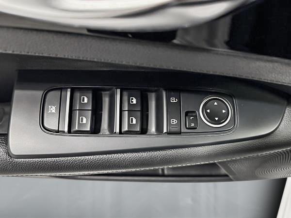 kia Forte 2020 - 12