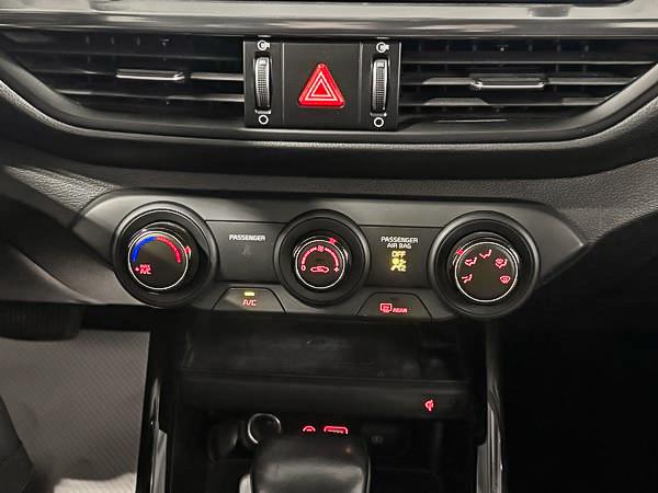 kia Forte 2020 - 22