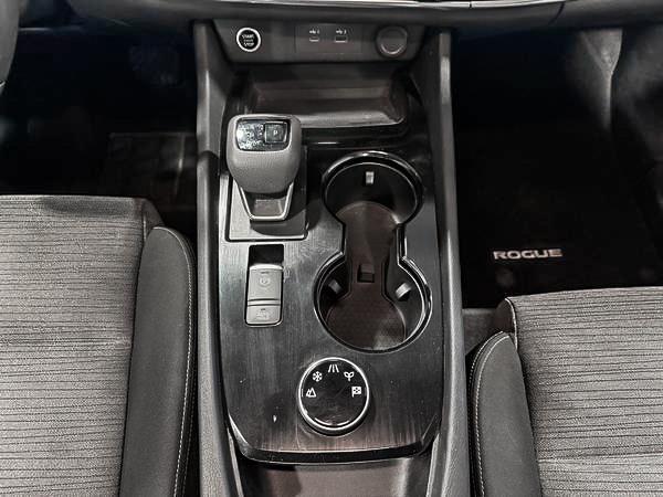 nissan Rogue 2022 - 25