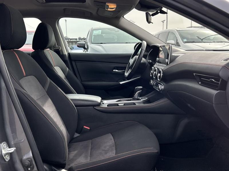nissan Sentra 2022 - 32