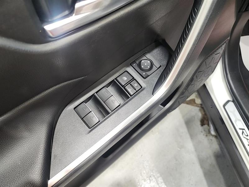 toyota RAV4 2023 - 10