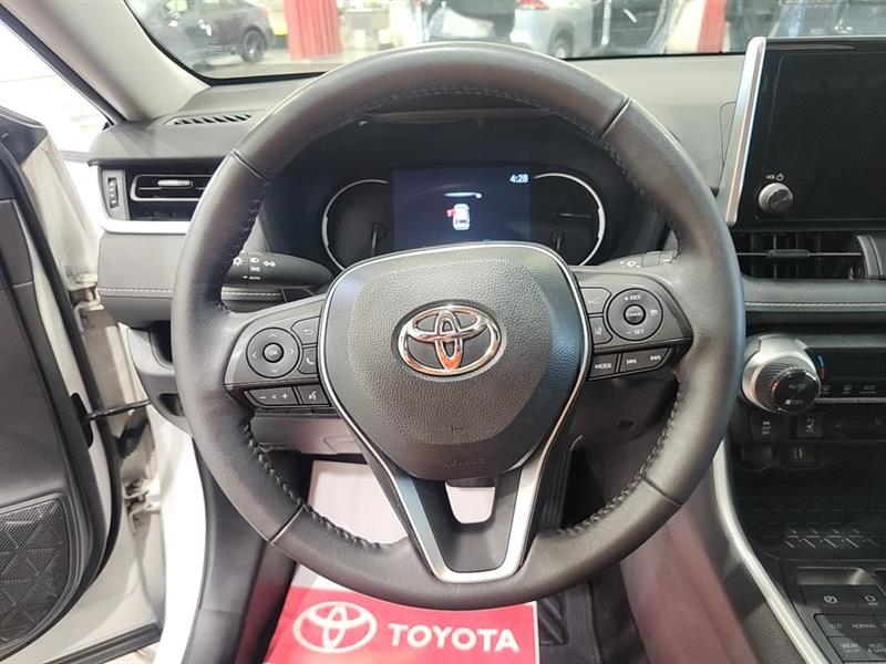 toyota RAV4 2023 - 11