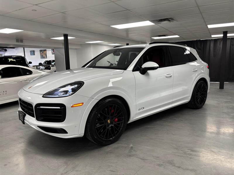 porsche Cayenne 2021