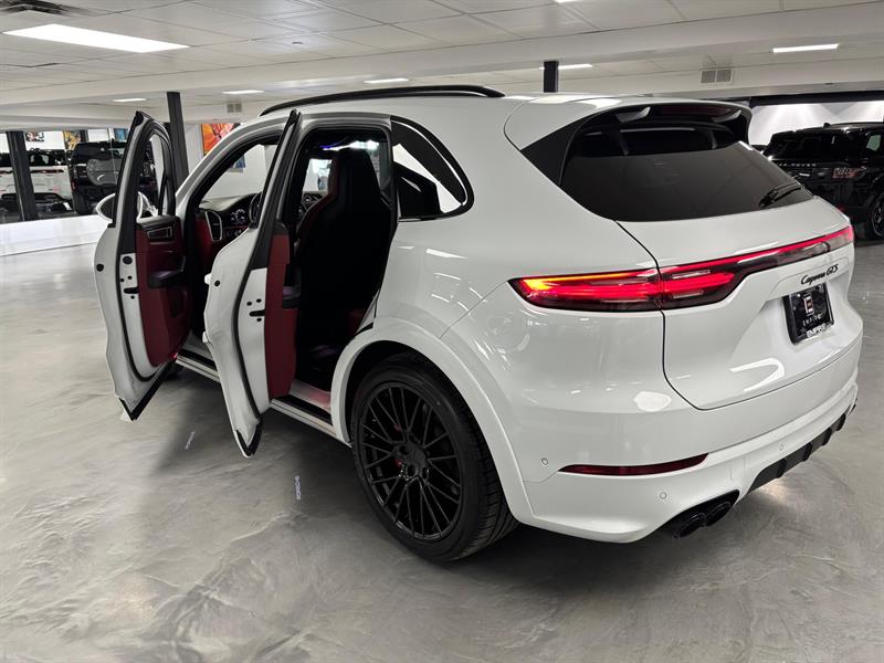 porsche Cayenne 2021 - 9