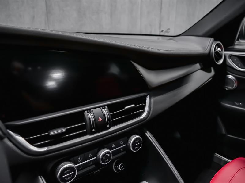 alfa romeo Giulia 2026 - 14