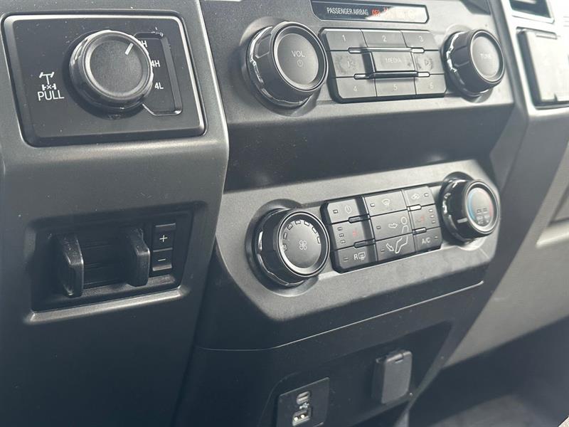 ford Super Duty F-250 SRW 2022 - 19