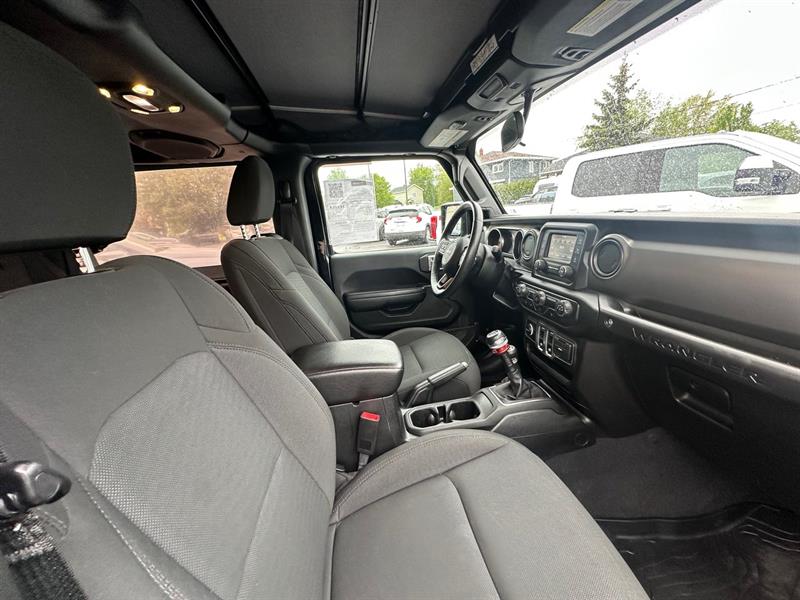 jeep Wrangler 2019 - 11