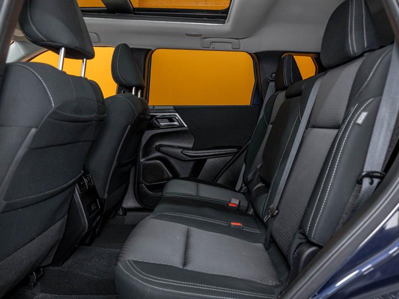 mitsubishi Outlander 2023 - 27