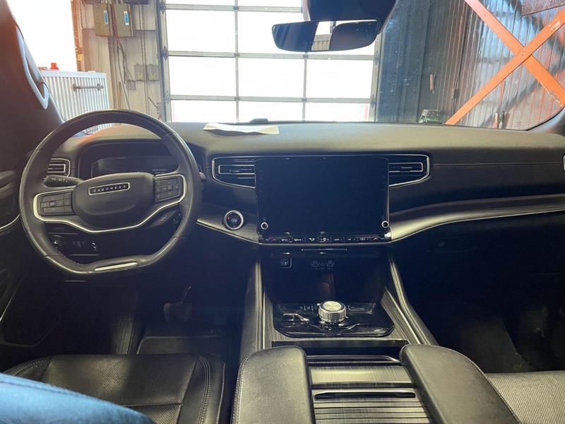 jeep Wagoneer 2023 - 12