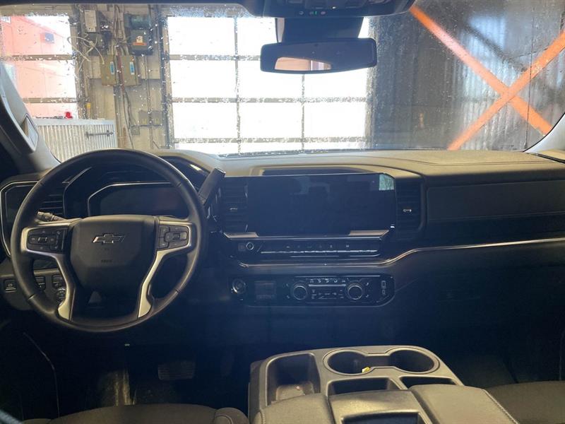 chevrolet Silverado 1500 2024 - 12