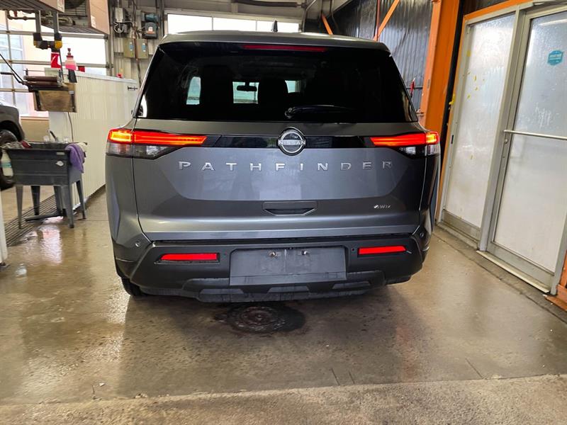 nissan Pathfinder 2023 - 6