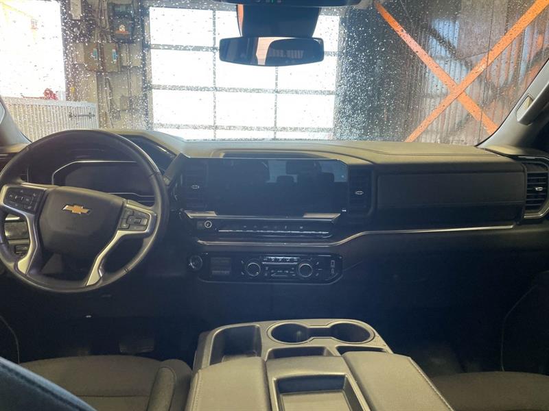 chevrolet Silverado 1500 2025 - 10