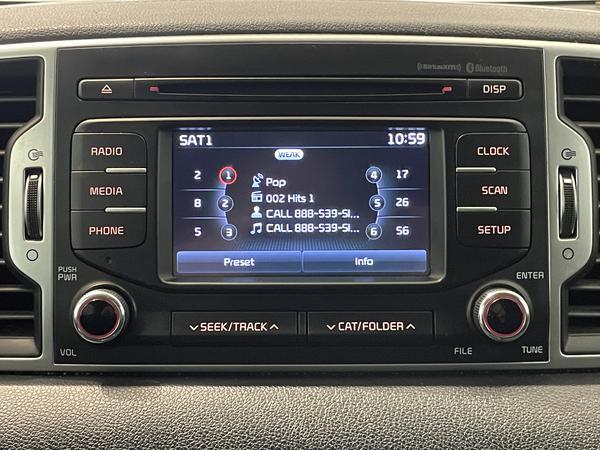 kia Sportage 2018 - 17