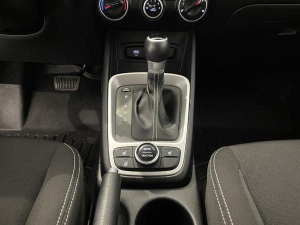 hyundai Venue 2023 - 21
