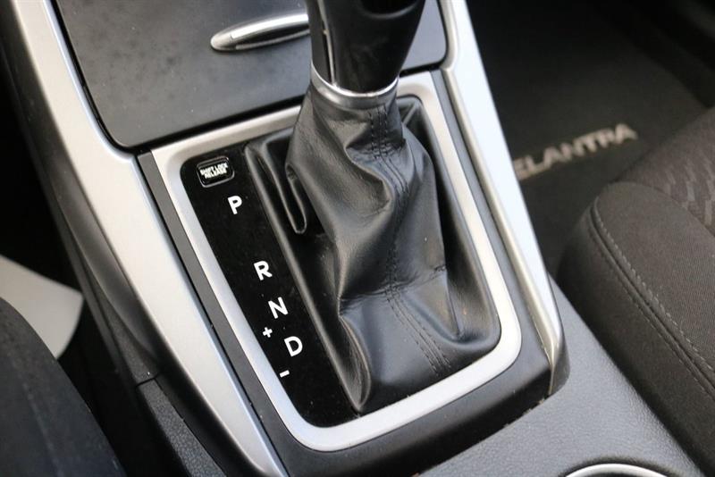 hyundai Elantra 2016 - 13