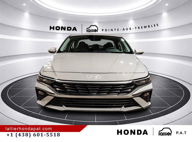hyundai Elantra 2025 - 2