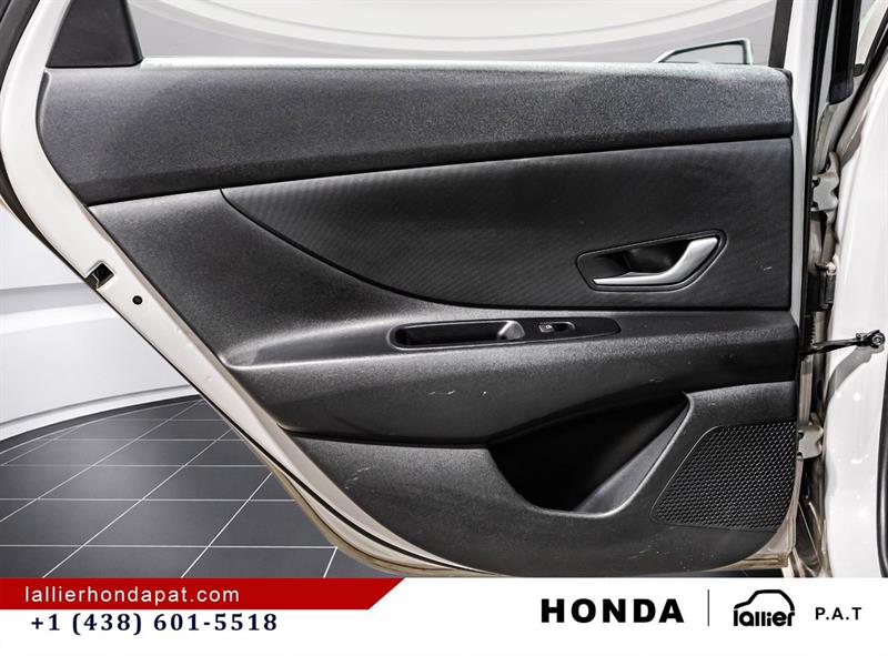 hyundai Elantra 2025 - 12
