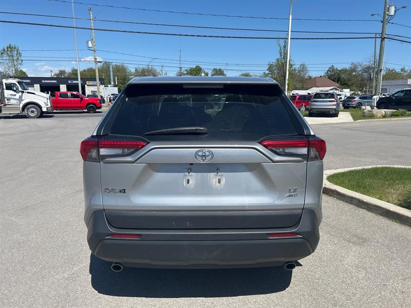 toyota RAV4 2022 - 4
