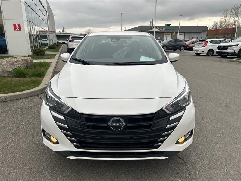 nissan Versa 2024 - 8