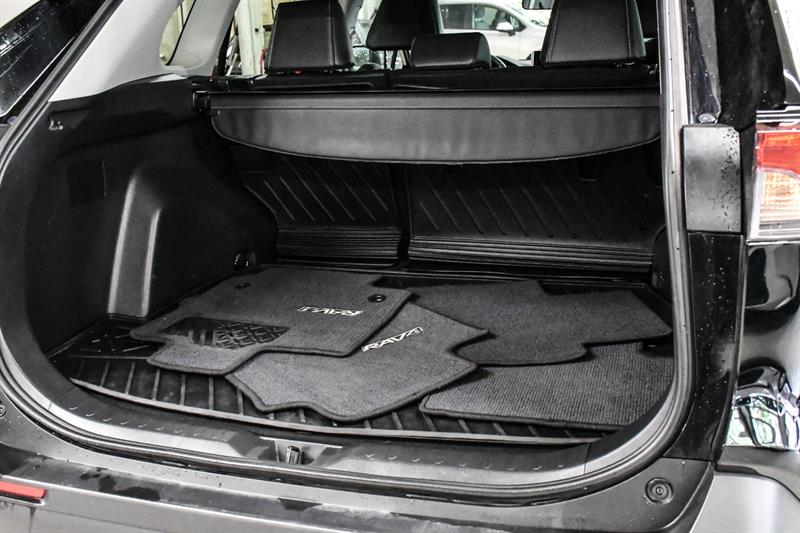 toyota RAV4 Hybrid 2023 - 35