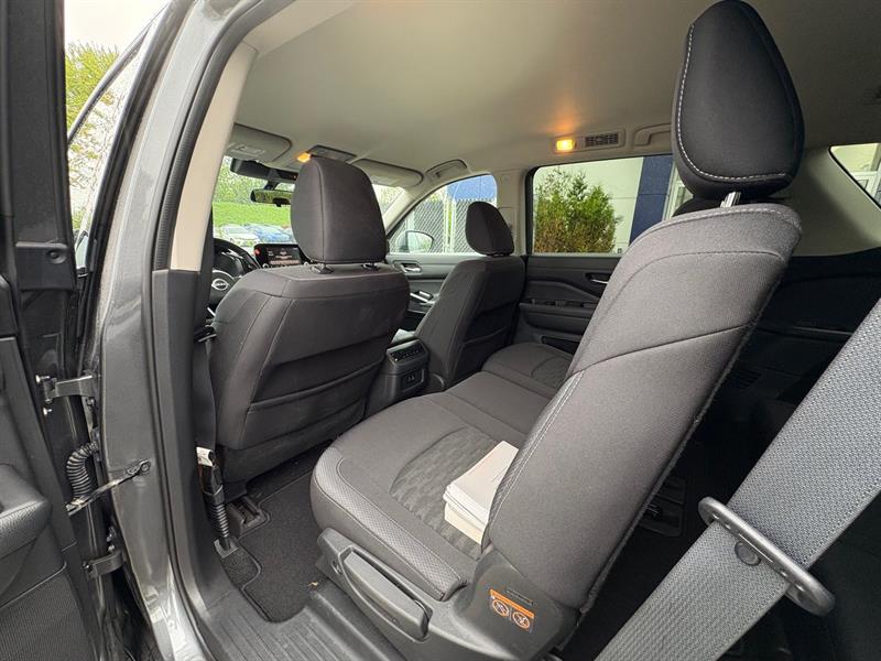 nissan Pathfinder 2022 - 9