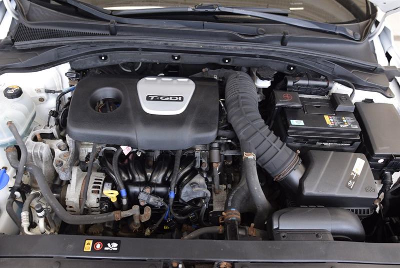 hyundai Elantra GT 2019 - 28