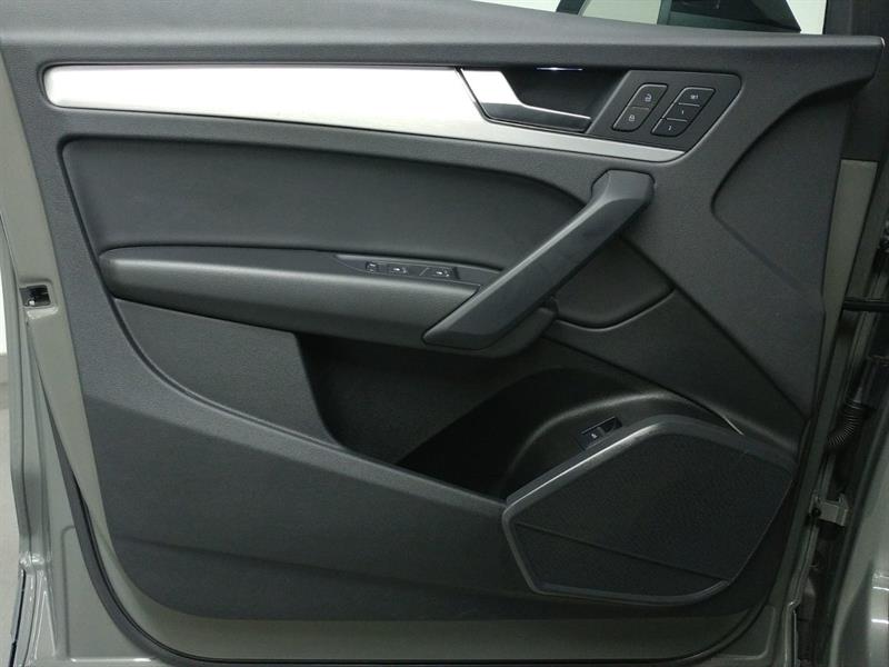 audi Q5 2023 - 12