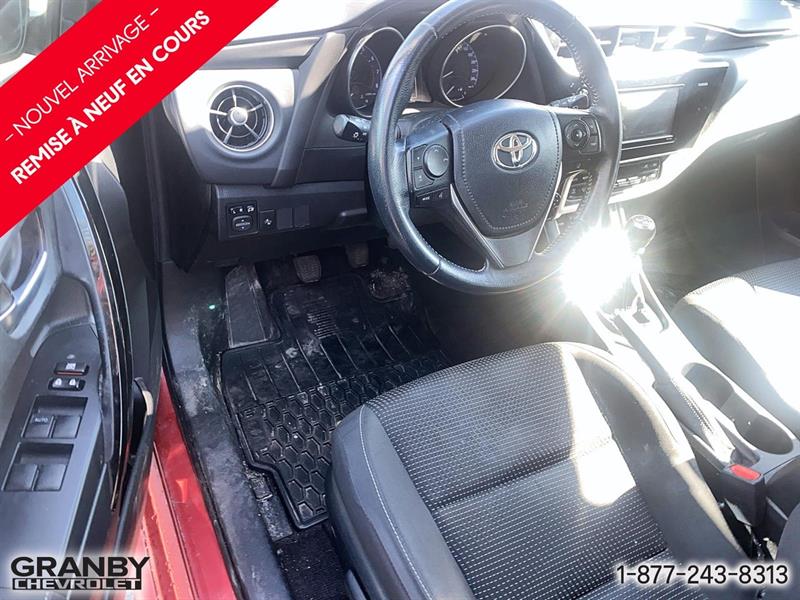 toyota Corolla iM 2017 - 9