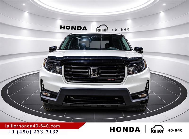 2023 Honda Ridgeline - Image 2