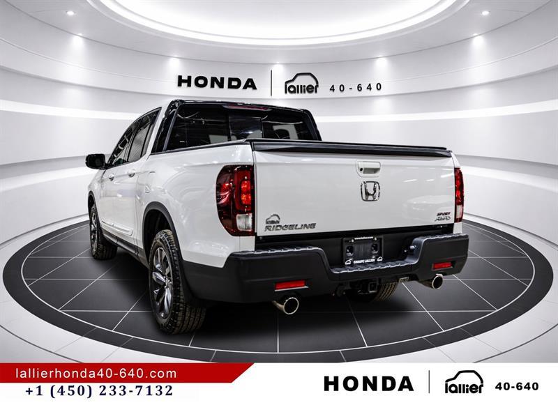 2023 Honda Ridgeline - Image 5