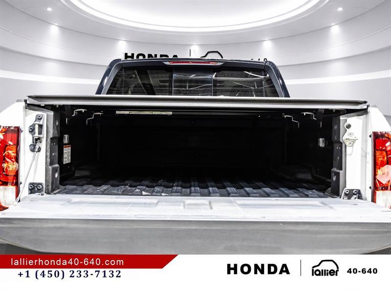 2023 Honda Ridgeline - Image 16