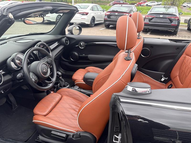 2019 Mini Convertible - Image 7